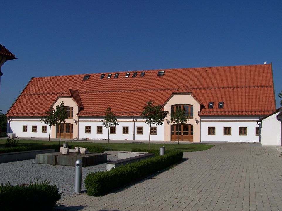 Erste Ukraine-Flüchtlinge erreichen Kulturhof Mettenheim