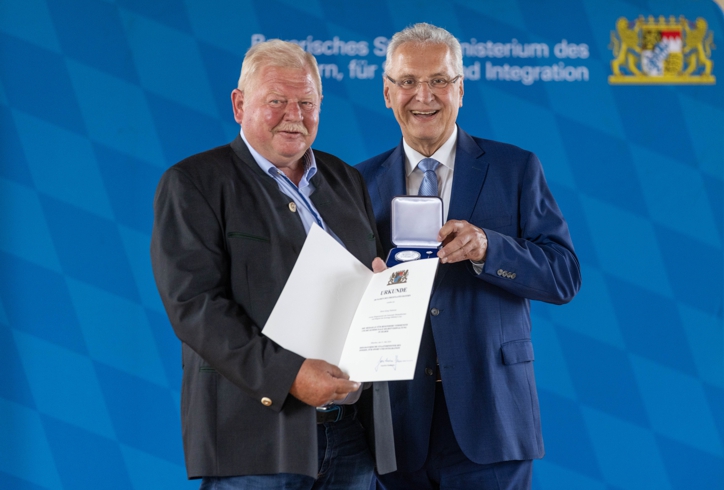 Georg Thalmeier erhält Kommunale Verdienstmedaille in Silber