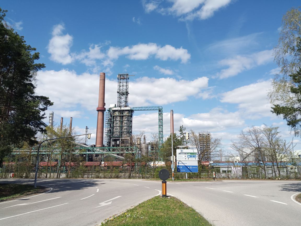 Weißes Pulver in Burghausen: Ursache identifiziert – keine Gesundheitsgefahr