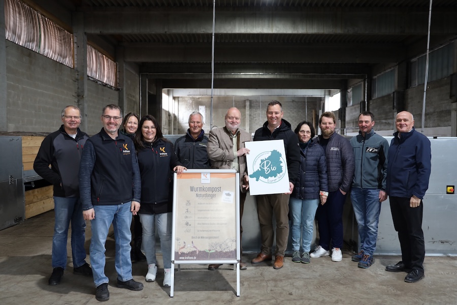 BioRegioTour bei kraftana: Kompostierung mit Wurmhumus