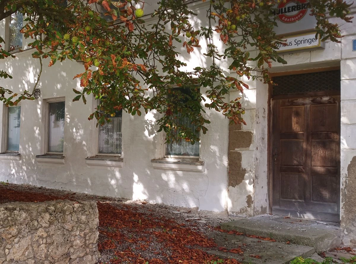 Was ist mit dem Gasthaus Springer in Rohrbach?